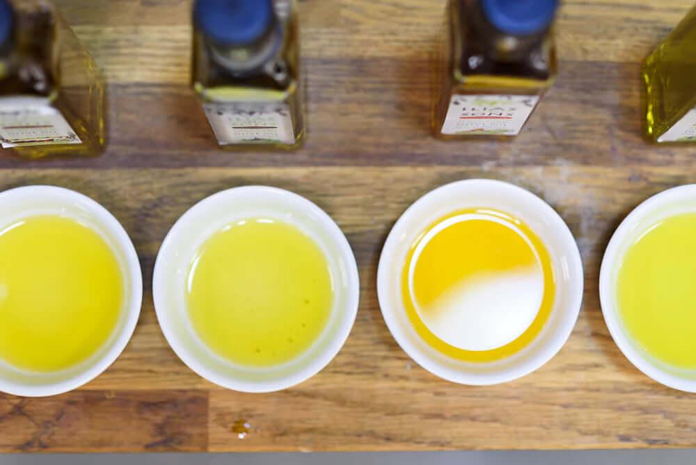 We asked ChatGPT to reveal the healthiest oil. Here's what we found out! - Ilias and Sons