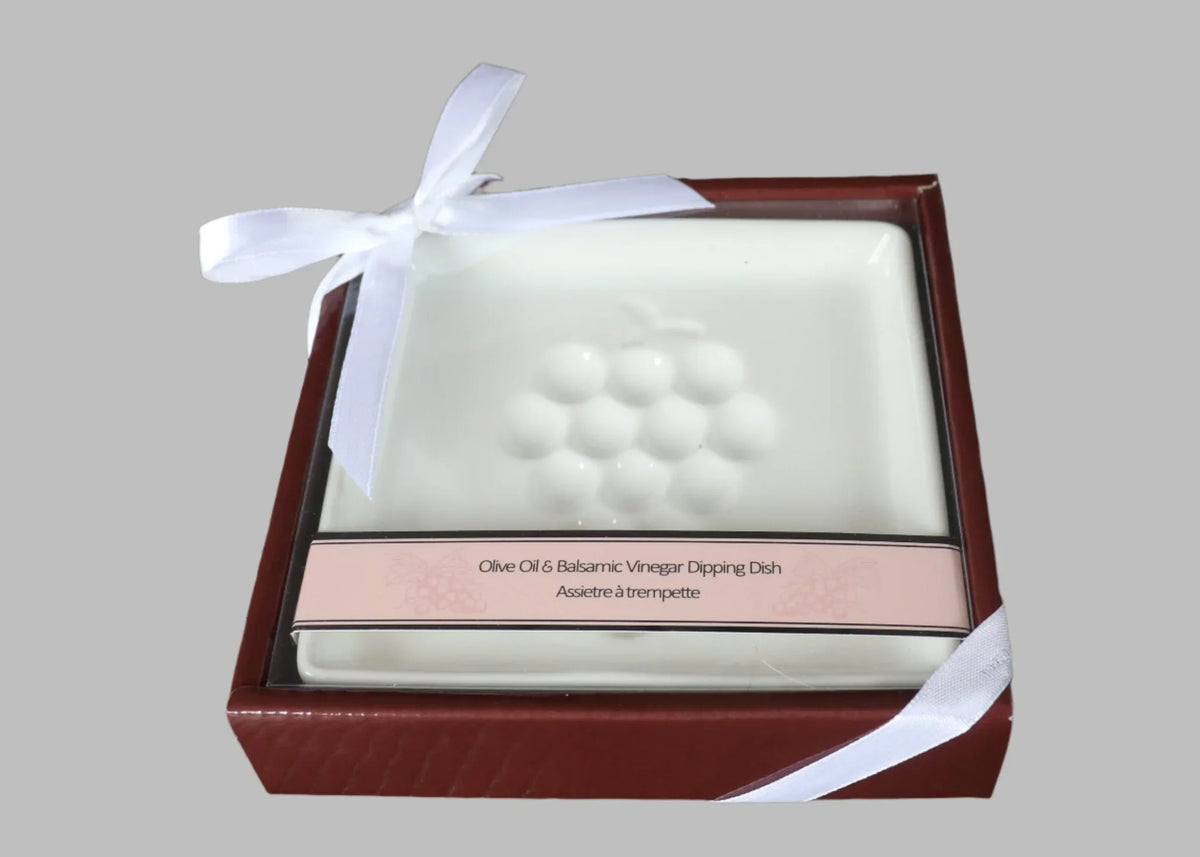 Vineyard Select olive oil and balsamic dipping plate in gift box